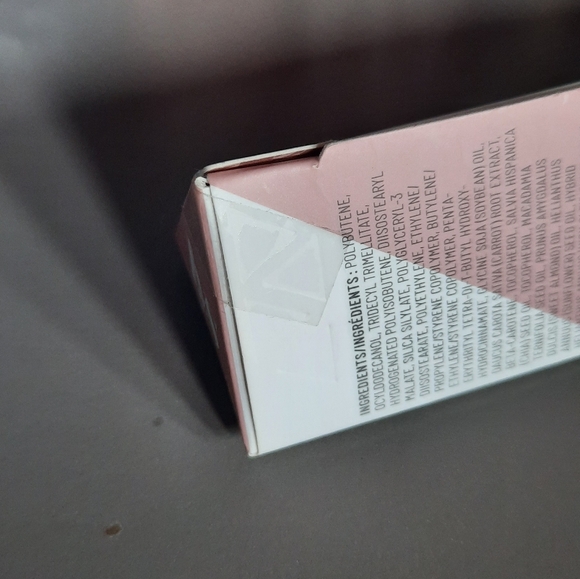 💥 3/$35 LYS Beauty Speak Love Glossy Lip Treatment Oil 0.4 fl oz/12 ml NIB - Picture 5 of 5